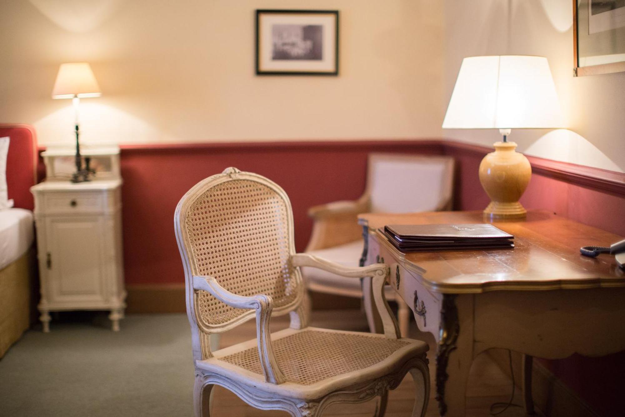 Hotel Chateau Bela Екстер'єр фото