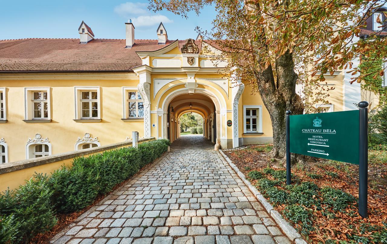 Hotel Chateau Bela Екстер'єр фото