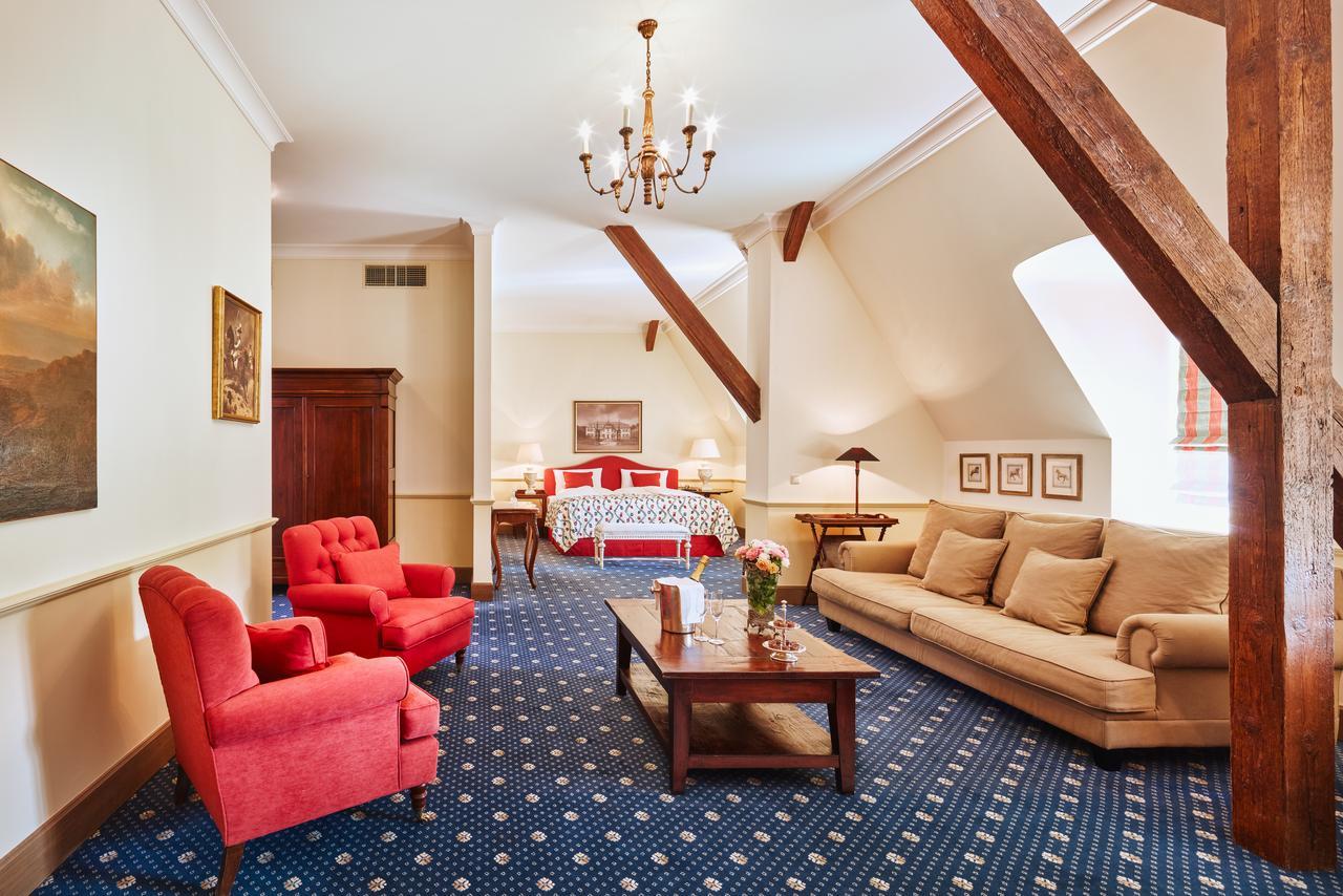 Hotel Chateau Bela Екстер'єр фото